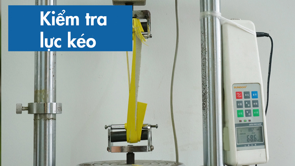 kiểm tra chất lượng dây đai nhựa